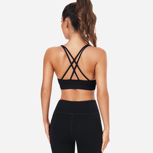 VEQING seamless V-neck sports bra for small chests in black with crisscross back straps, wire-free, light support.