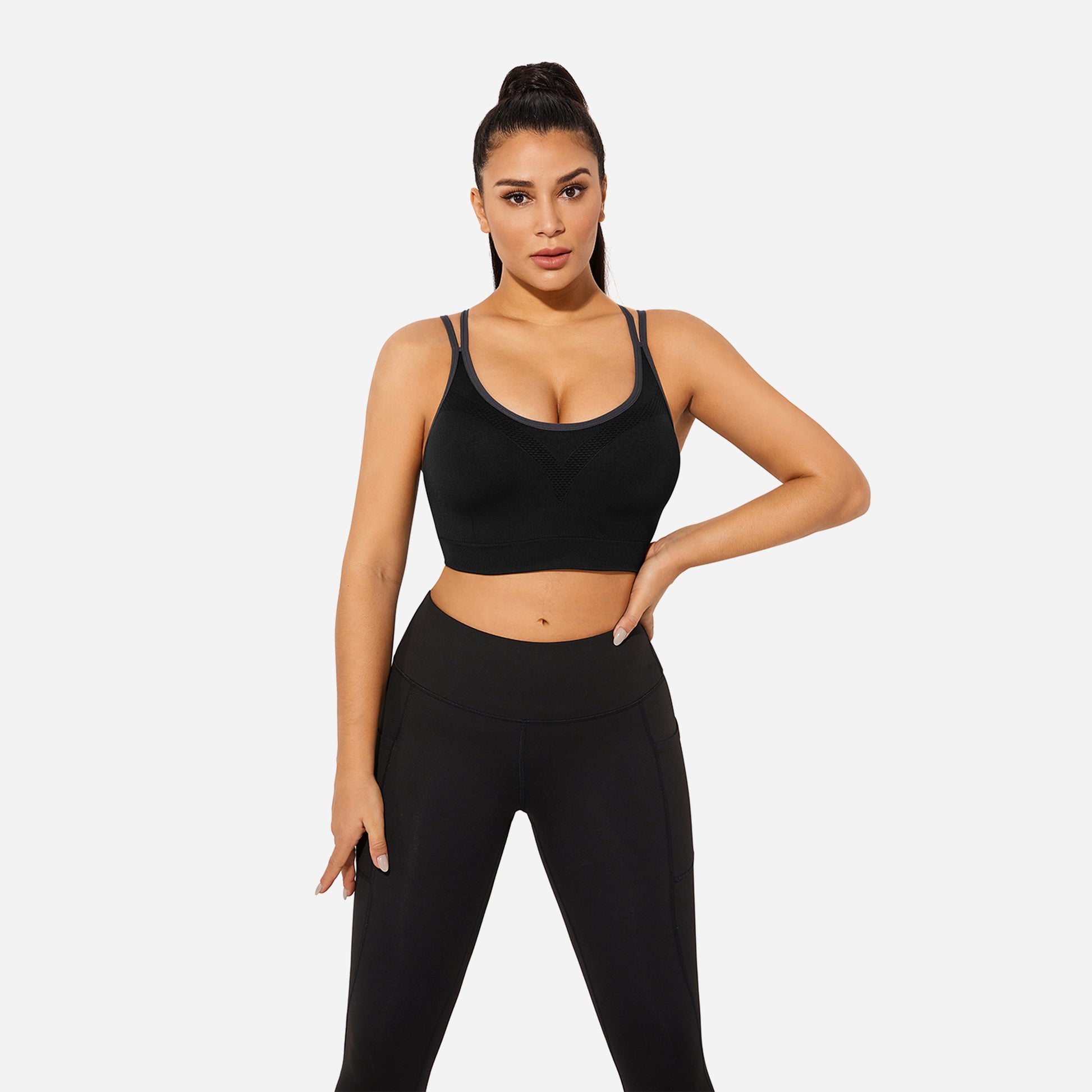 VEQKING Strappy Women's Sports Bras for Cross-Back Running with Removable Padding Black