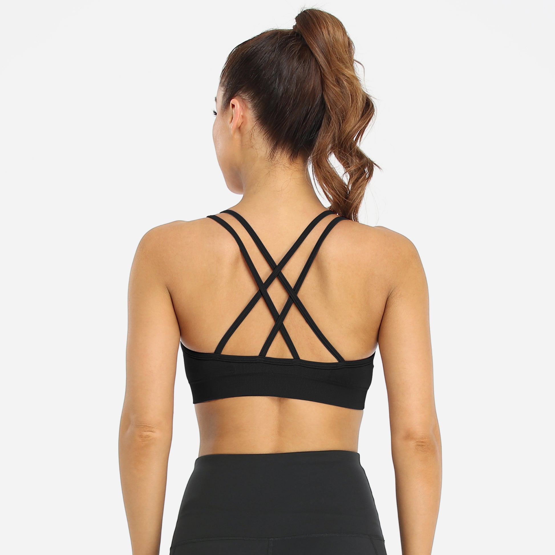 VEQKING Women's Cross Back Sports Bra Padded Strappy Medium Support Black
